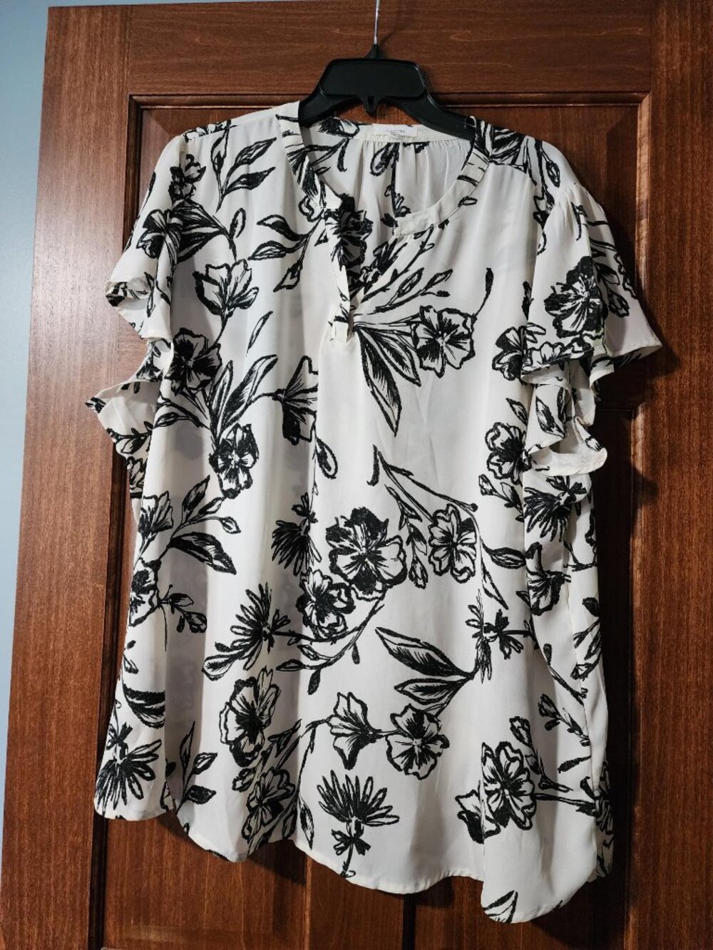 Maurices Atwood Floral Flutter Sleeve Blouse